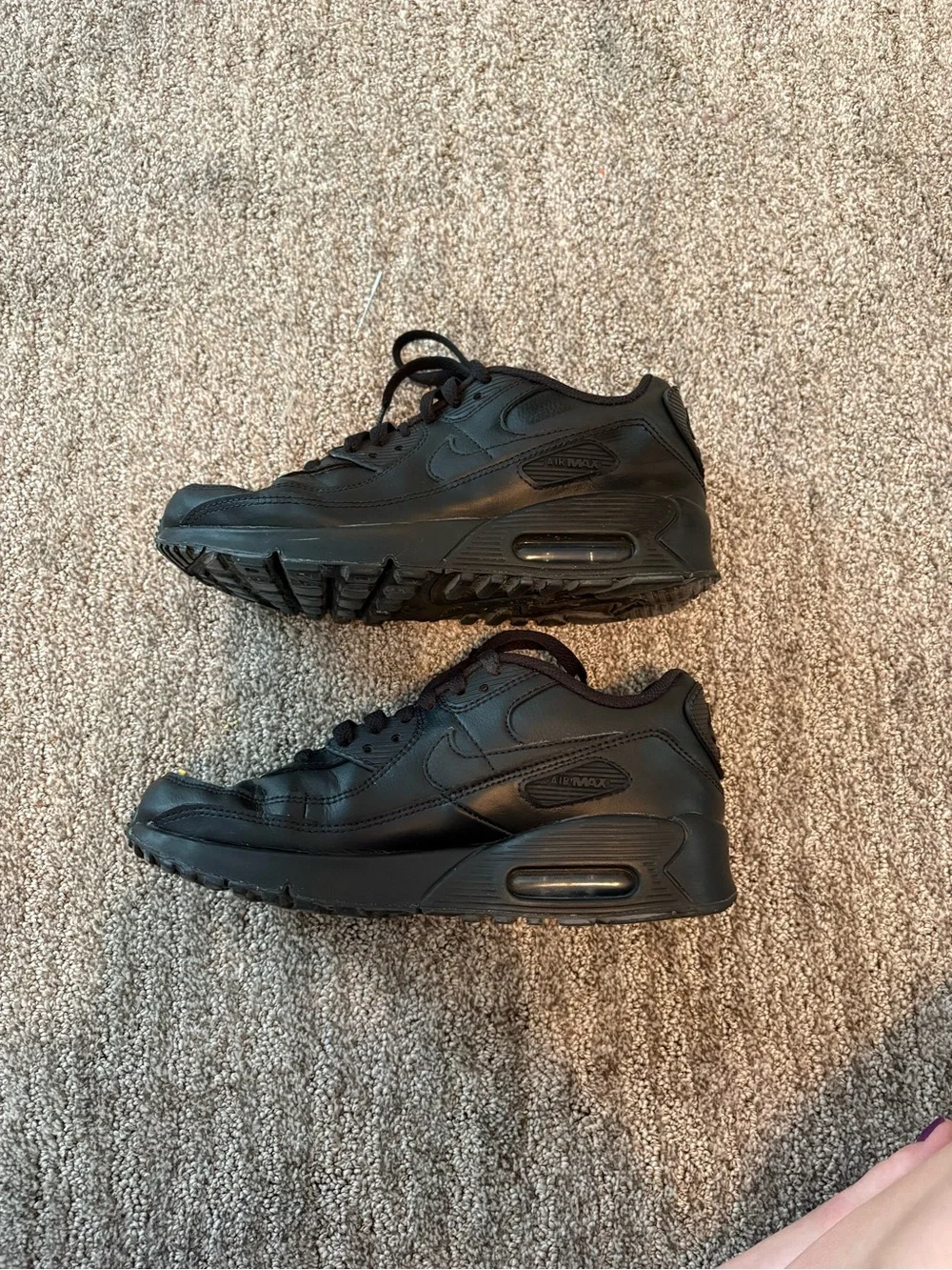 Nike Women's Black Low-Top Air Max Athletic Sneakers